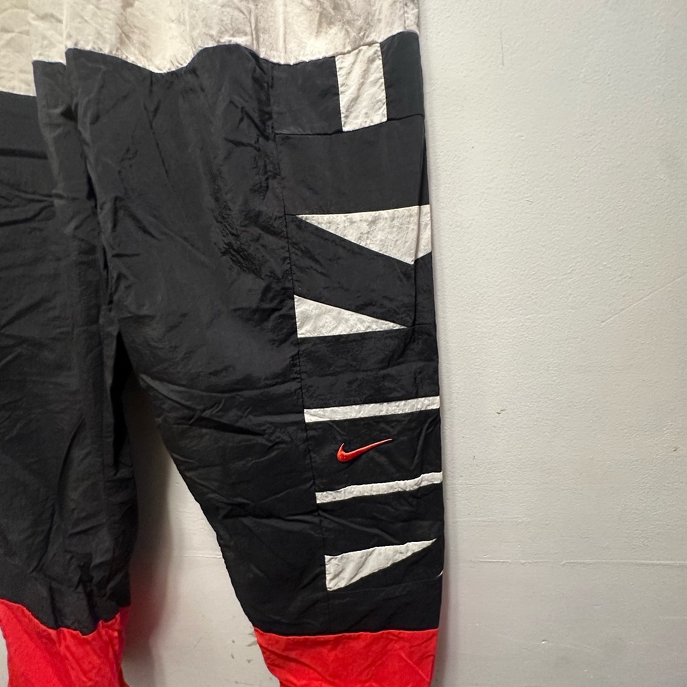 Nike Men's Black, White, and Red Joggers - Picture 9 of 11